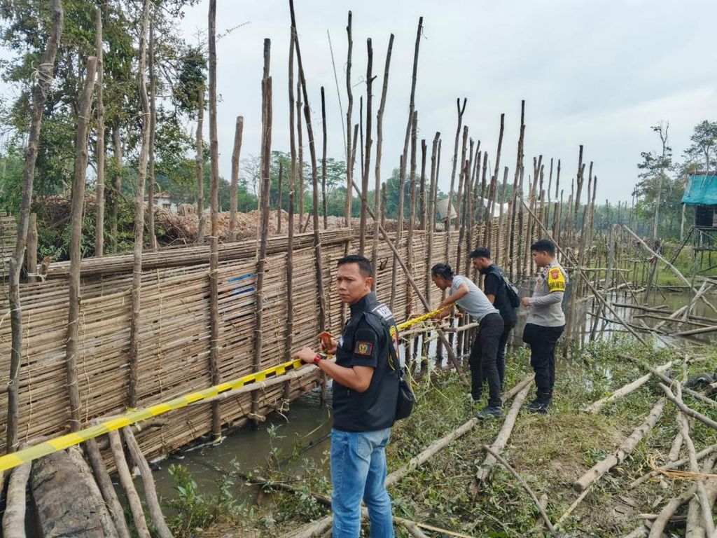Mayat Pria Tanpa Identitas Ditemukan Tersangkut di Corong Perangkap Ikan di Muba